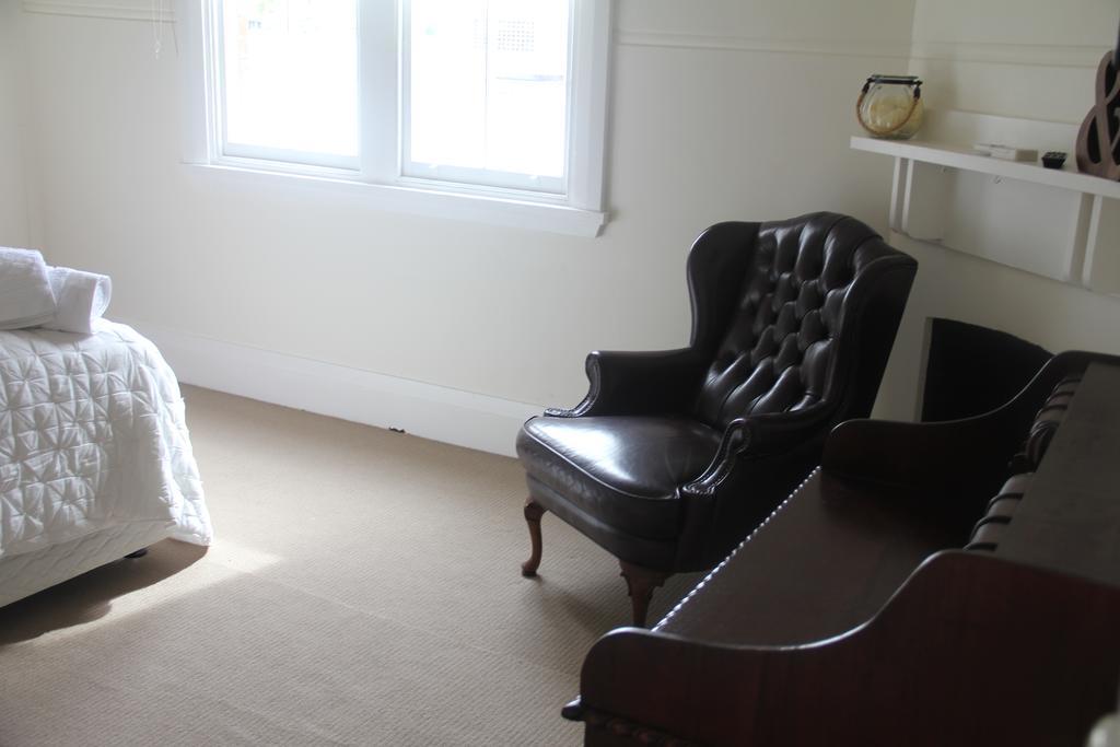 Mentor Chambers Apartment Bed & Breakfast West Wyalong Camera foto